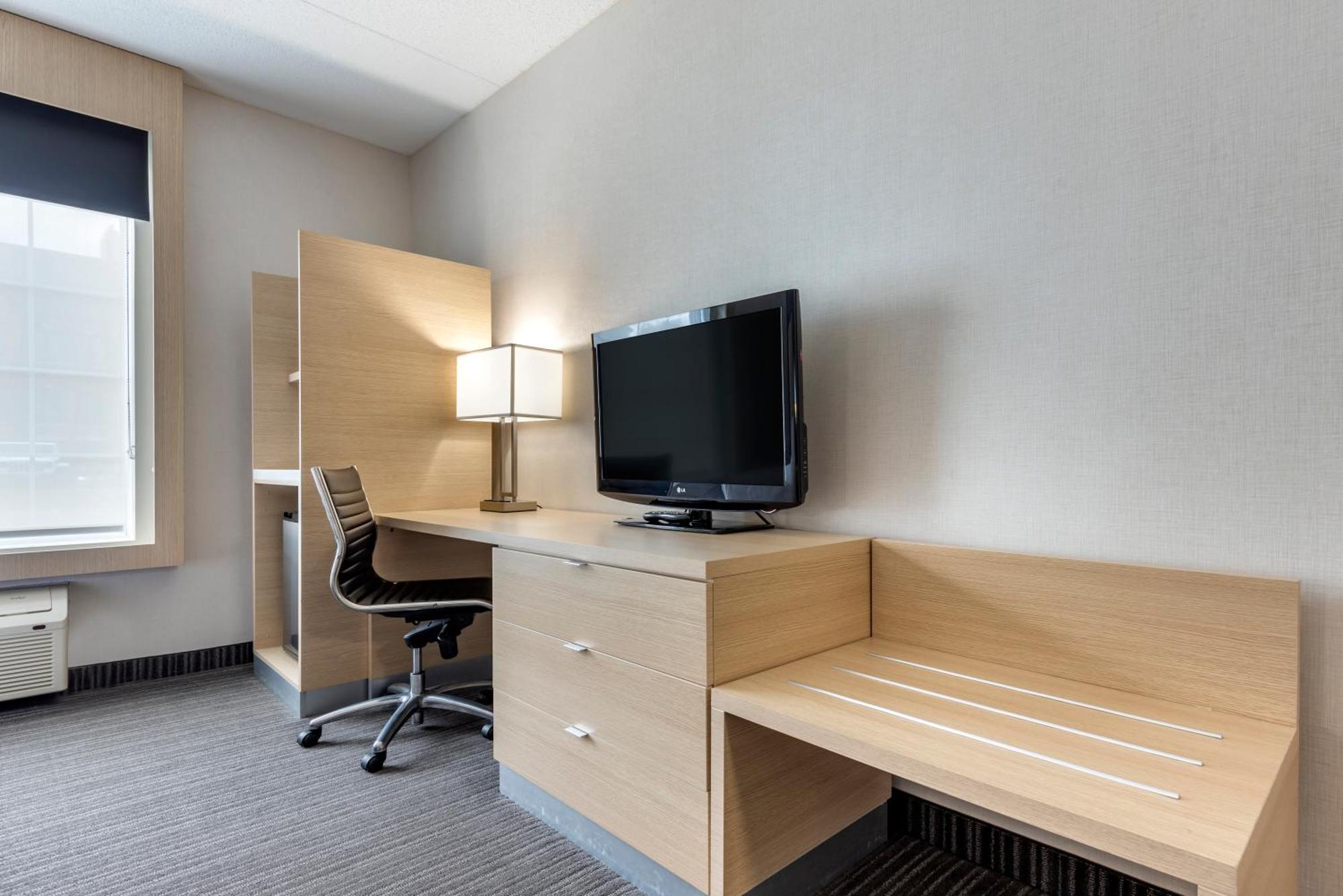 Quality Inn & Suites Оквилль Номер фото